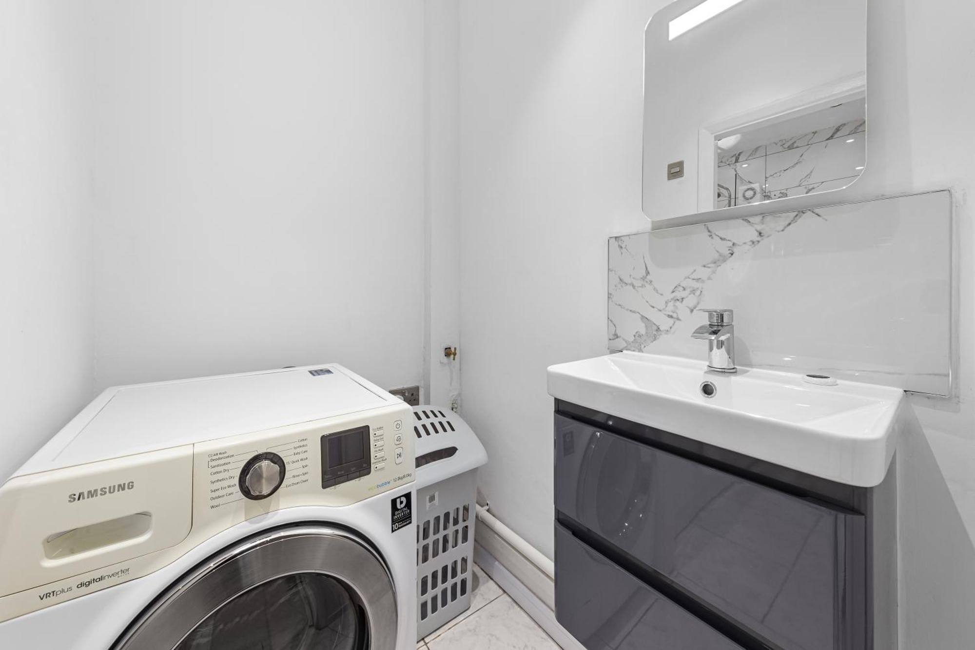 Flourish Apartments-sutton-house London