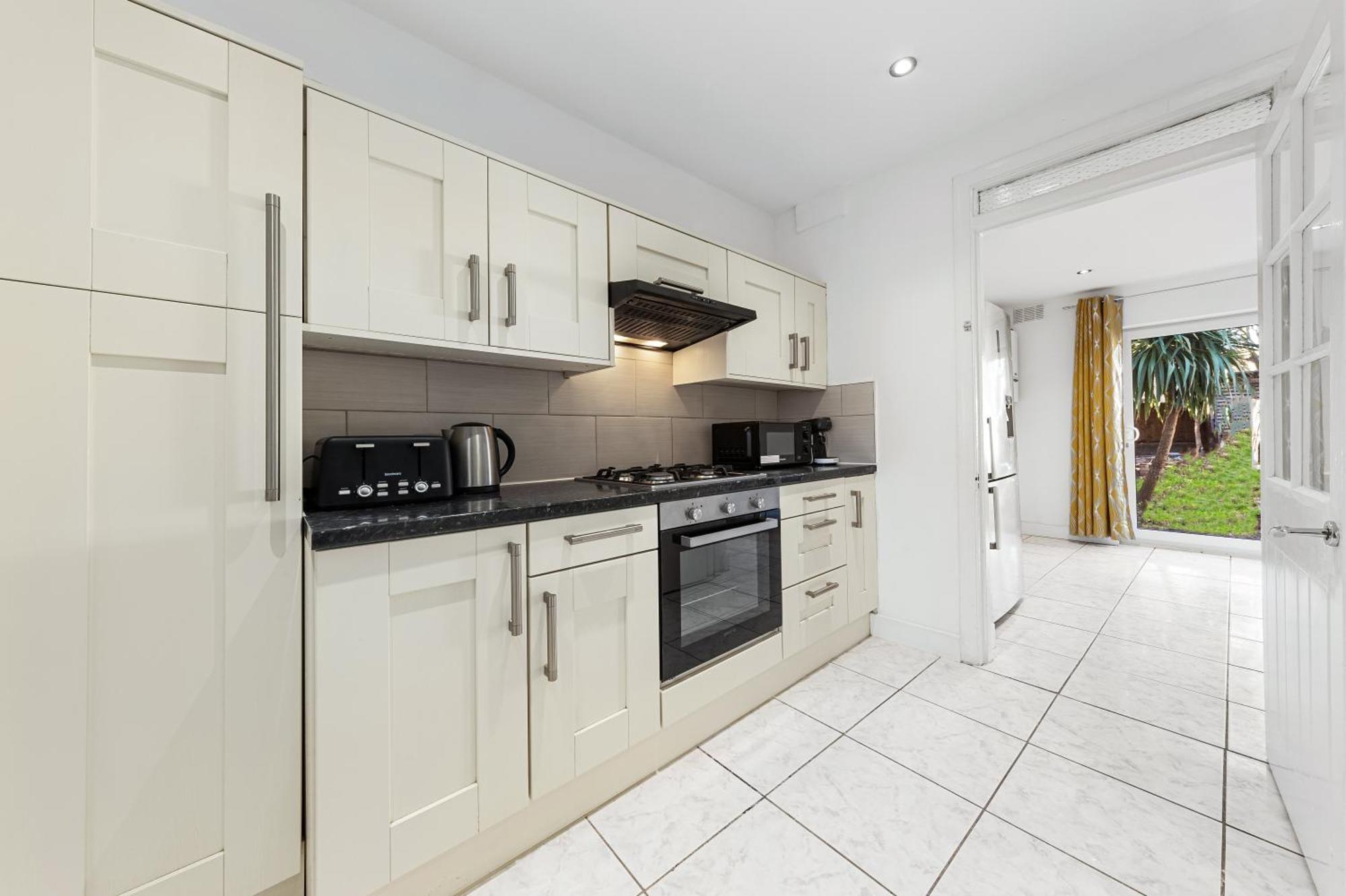 Flourish Apartments-sutton-house