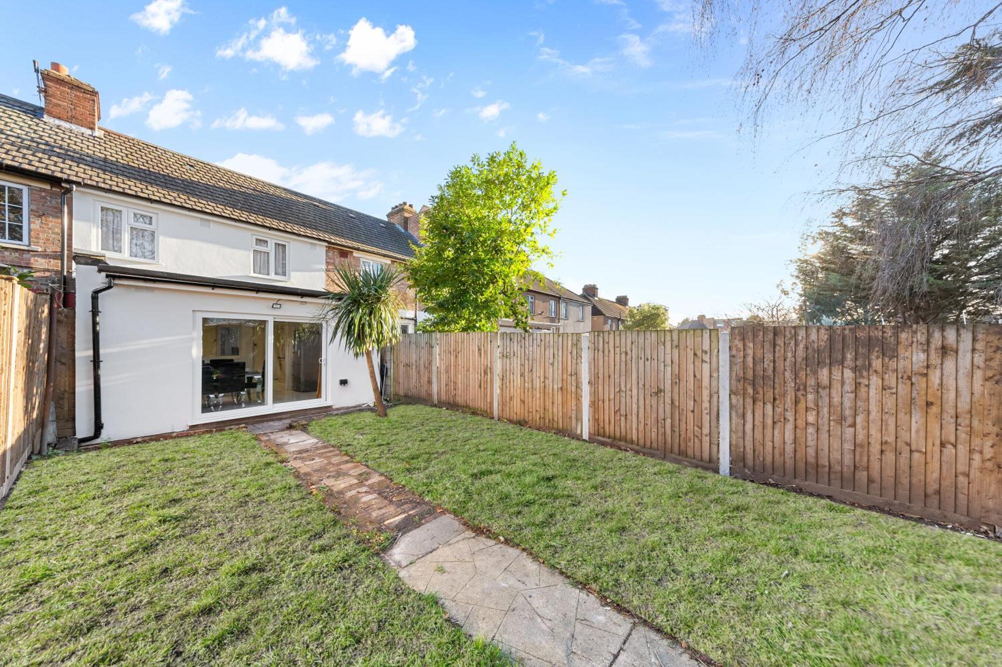 Flourish Apartments-sutton-house * London